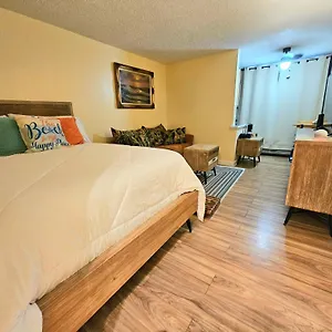 Oceanfront Escape With Balcony And Heated Salt Water Pool Sleeps 4 , Daytona Beach United States